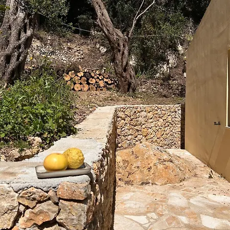 Kalypso Paleokastritsa